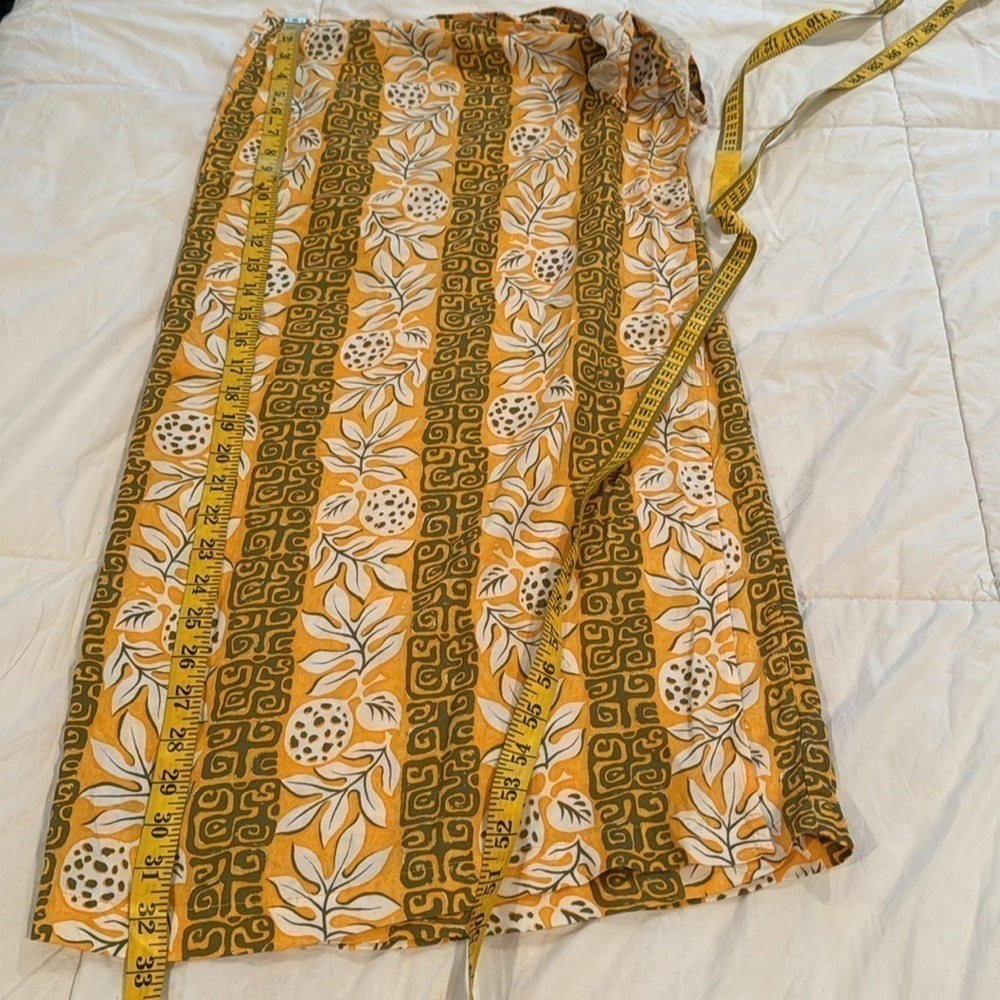 Kahala Hawaiian Island 🎉HP🎉wrap around skirt - Picture 8 of 8